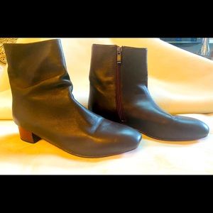 Authentic Great looking Christian Louboutin Men's leather boots
